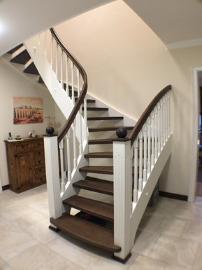 Treppe und Geländer von der Schreinerei Sperk